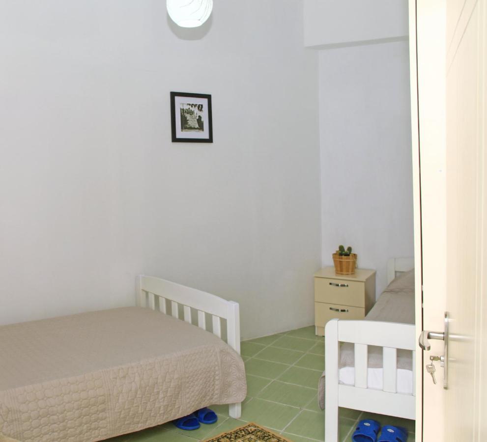 Old Town Boulevard Apartment In City Center ドゥラス エクステリア 写真